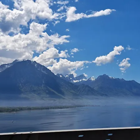 Laprau Hébergement de vacances *